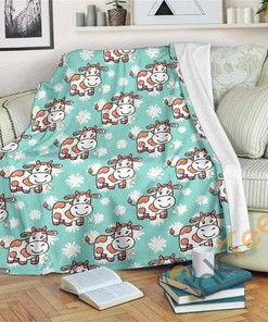 Cartoon Cow And Daisy Flower Sherpa Fleece Blanket Gifts for Family, for Couple