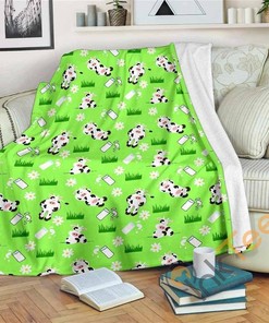 Cartoon Daisy And Cow Pattern Sherpa Fleece Blanket Gifts for Family, for Couple