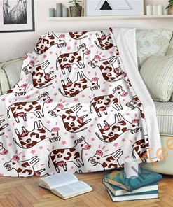 Cartoon Happy Dairy Cow Pattern Sherpa Fleece Blanket Gifts for Family, for Couple