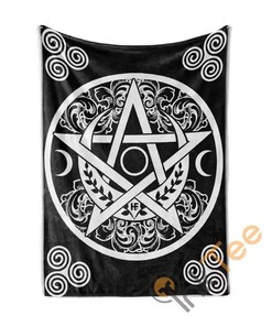 Celtic Pentacle Triple Moon Witch Wicca Sherpa Fleece Blanket Gifts for Family, for Couple