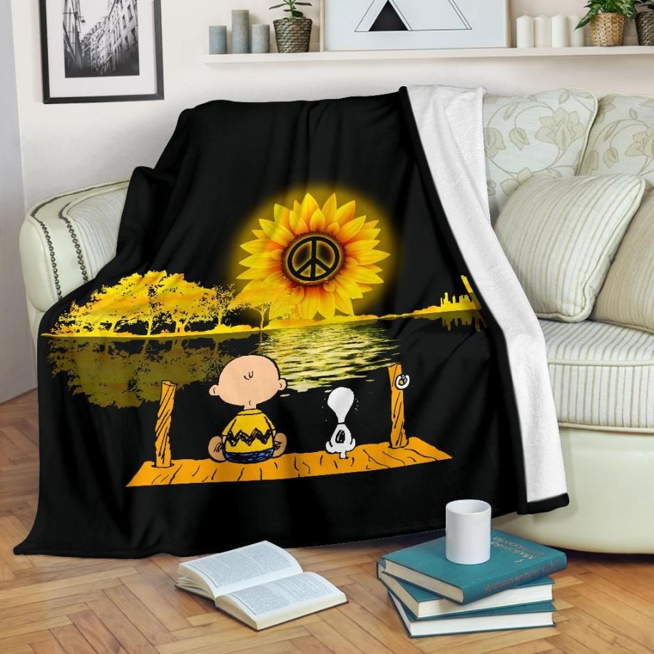 Charlie Brown And Snoopy Hippie Sunflower Fleece Blanket, Quilt Blanket Bedding Set Gift
