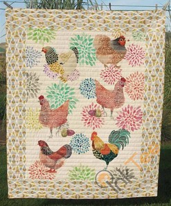 Chicken On Floral Yard Quilt Blanket Bedding Set