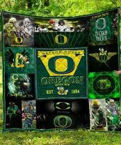 Christmas Ncaa Oregon Ducks Combined Quilt Blanket Bedding Set
