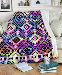 Colorful Aztec Pattern Sherpa Fleece Blanket Gifts for Family, for Couple