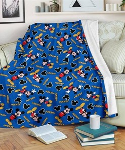 Cute Pattern Mickey Sherpa Fleece Blanket Gifts for Family, for Couple