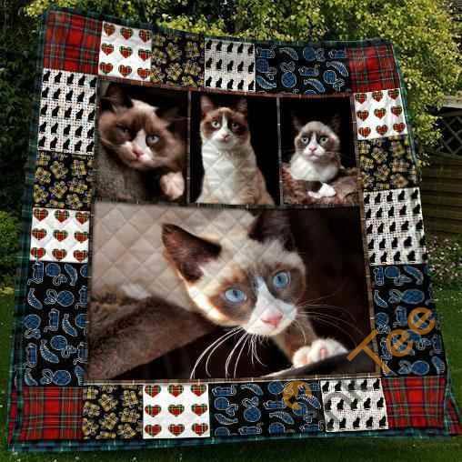 Cute Snowshoe Cat Pet Lover Quilt Blanket Bedding Set