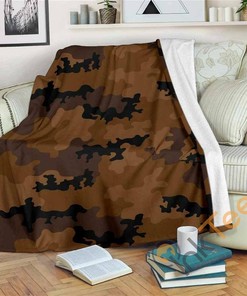 Dark Brown Camouflage Sherpa Fleece Blanket Gifts for Family, for Couple