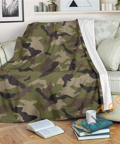 Desert Green Camouflage Sherpa Fleece Blanket Gifts for Family, for Couple