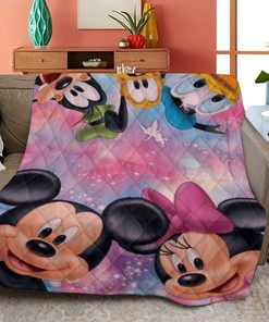 Disney Characters Quilt Blanket Bedding Set, Funny Disney Characters Mickey Minnie Pluto Donald Art Quilt Blanket Bedding Set