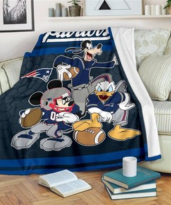 Disney Patriots Team Football Sherpa Blanket Fleece Blanket Gifts for Fans