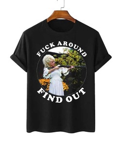 Dolly Parton T-Shirt