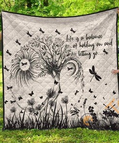 Dragonfly Life Balance Quilt