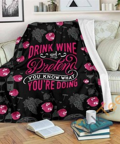 Drink Wine And Pretend Sherpa Fleece Blanket Gifts for Family, for Couple