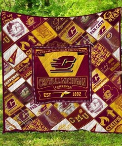 EST 18 Ncaa Central Michigan Chippewas Collection Collected Green Quilt Blanket Bedding Set