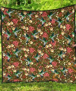 Elegant Hummingbird Personalized Quilt Blanket Bedding Set for Home Decor
