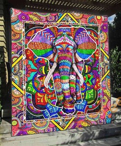 Elephant Love: Elephant 5 Quilt Blanket Bedding Set with Pillowcases