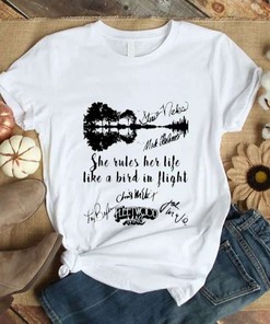 Fleetwood Mac Guitar She Rules Her Life Like A Birth In Flight Signatures T-Shirt