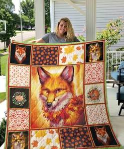 Fox Pattern On The Frame Quilt Blanket