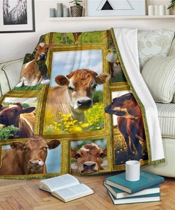 Funny Cows Farmer Sherpa Fleece Blanket Gifts for Family, for Couple