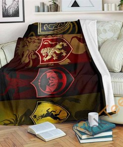Game Of Thrones Logo Sherpa Fleece Blanket Gifts for Family, for Couple