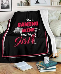 Gaming Ps And Wine Kinda Girl Sherpa Fleece Blanket Gifts for Family, for Couple