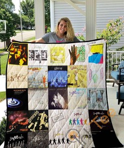 Genesis Quilt Blanket Bedding Set