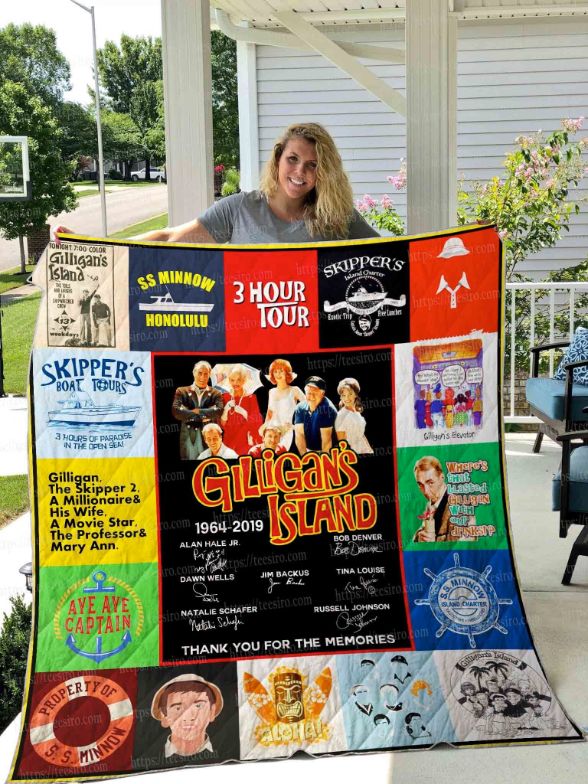 Gilligan's Island Collection Thank You For The Memories Quilt Blanket Bedding Set