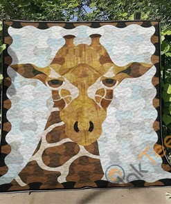 Giraffe Lovers Personalized Quilt Blanket Bedding Set with 2 Pillowcases