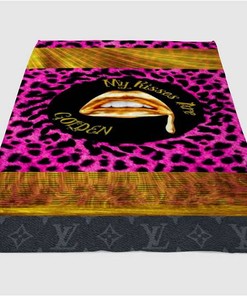 Golden Kisses Dope Sherpa Fleece Blanket Gifts for Family, for Couple