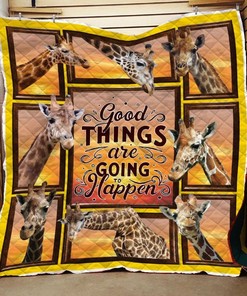 Good Things Are Going Happen Giraffe Quilt Blanket Bedding Set