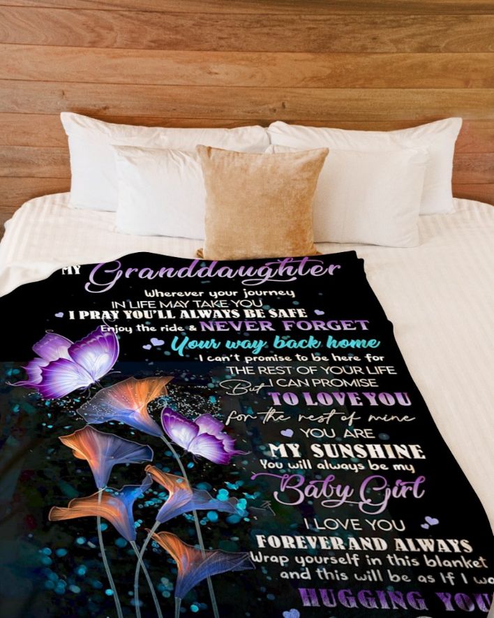 Grandma To Granddaughter Butterfly Hugging You Fleece Blanket Quilt Blanket Bedding Set