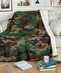 Green And Brown Camouflage Sherpa Fleece Blanket Gifts for Family, for Couple