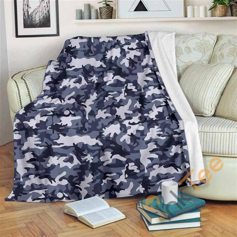Grey Camouflage Sherpa Fleece Blanket Gifts for Family, for Couple
