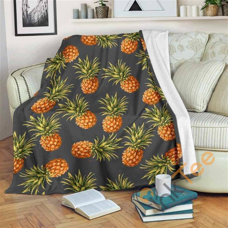 Grey Watercolor Pineapple Pattern Sherpa Fleece Blanket Gifts for Family, for Couple