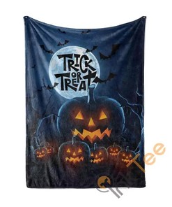Halloween Night Trick Or Treat Sherpa Fleece Blanket Gifts for Family, for Couple