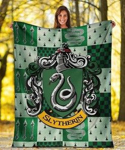 Harry Potter Slytherin House Badge Sherpa Fleece Blanket Gifts for Family, for Couple