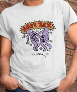 Harry Styles Wore A Safe Sex 2022 T-Shirt