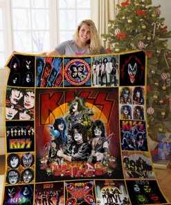 Hotter Than Hell Kiss Christmas Kiss-mas Quilt Blanket Bedding Set