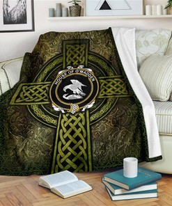 House Of O Madden Celtic Knott Sherpa Fleece Blanket Gifts for Family, for Couple