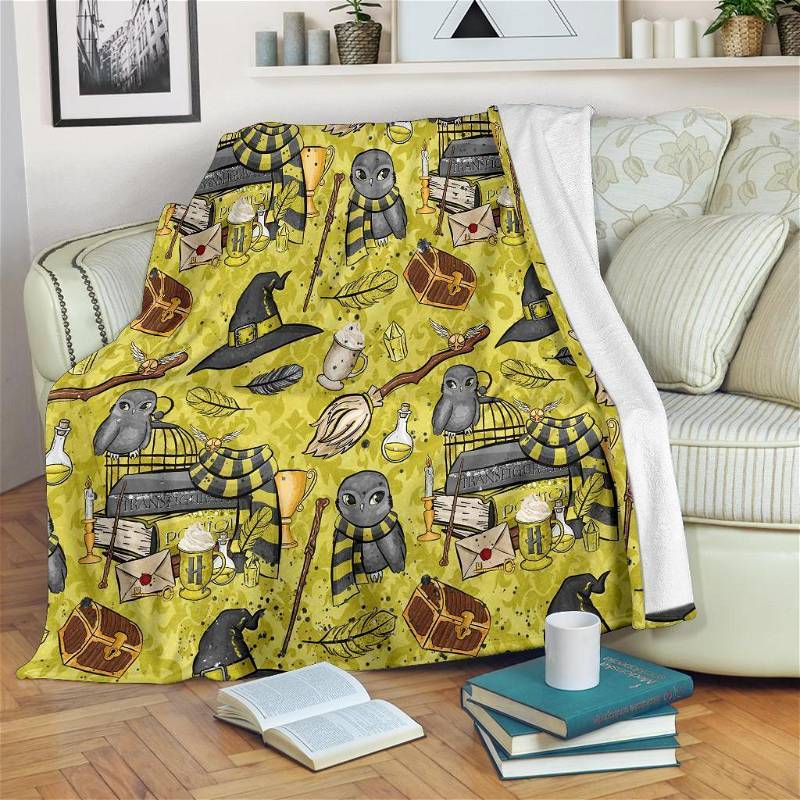 Hufflepuff House Harry Potter Sherpa Fleece Blanket Gifts for Family, for Couple