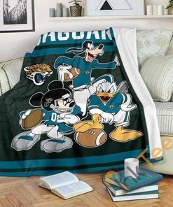 Jacksonville Jaguars Team Sherpa Fleece Blanket Gifts for Family, for Couple
