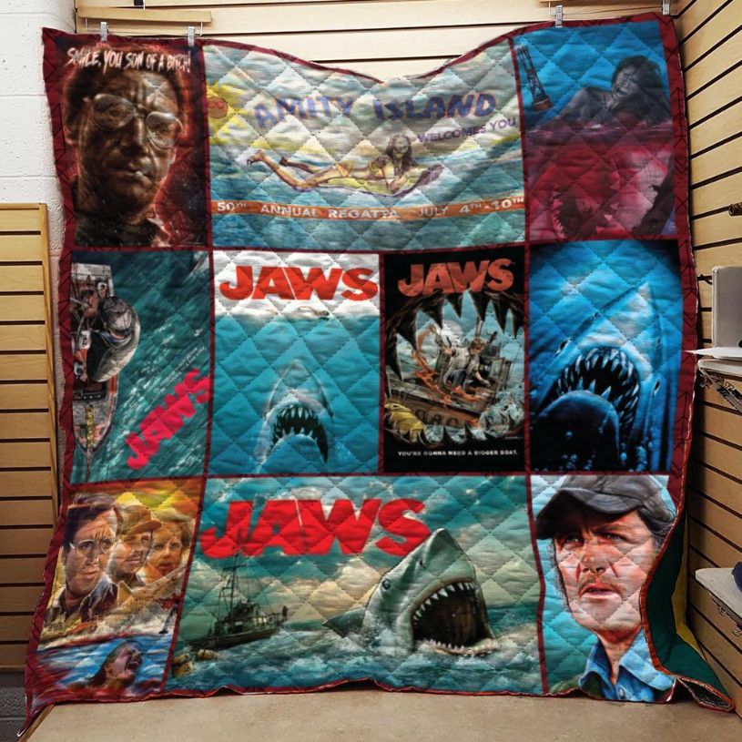 Jaws Collage Quilt Blanket Bedding Set for Home Décor