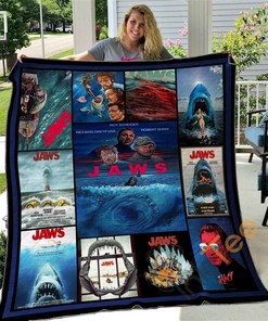 Jaws Quilt Blanket Bedding Set
