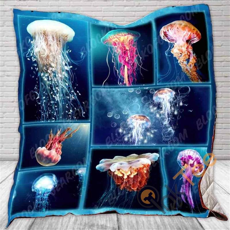 Jellyfish Blue Ocean Quilt Blanket Bedding Set