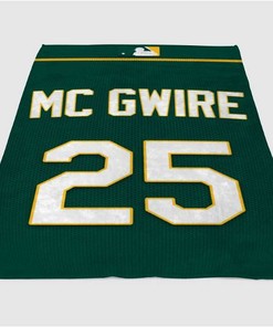 Jersy Green Mc Gwire Sherpa Fleece Blanket Gifts for Family, for Couple
