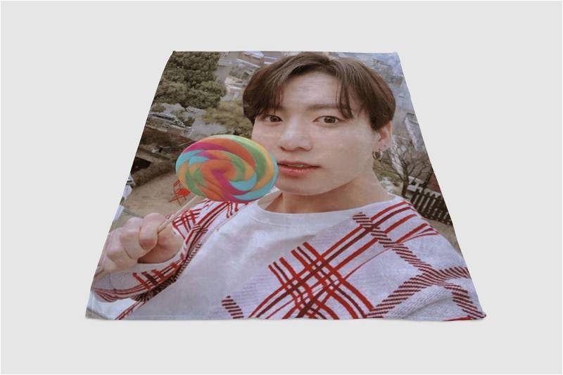Jungkook Vlive Dispatch Sherpa Fleece Blanket Gifts for Family, for Couple
