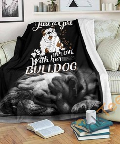 Just A Girl In Love With Her Bulldog Sherpa Fleece Blanket Gifts for Family, for Couple