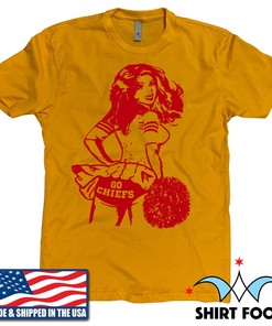 KANSAS CITY CHIEFS CHEERLEADER ***GO CHIEFS*** VINTAGE STYLE YELLOW T-SHIRT