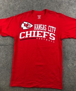 Kansas City Chiefs Shirt Men Medium Red Short Sleeve NFL Spell Out Crewneck