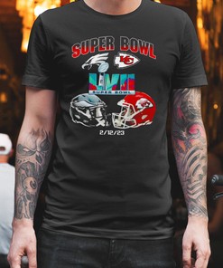 Kansas City Chiefs Vs Philadelphia Eagles Super Bowl 57 LVII Matchup Helmet Tee